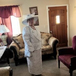 Meet your Posher, Phyllis